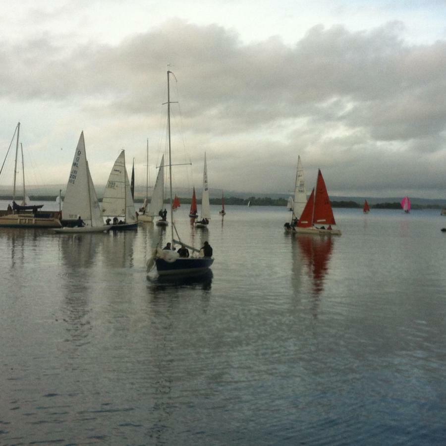 Lough Derg House & The Lake Cafe Nenagh Exterior foto